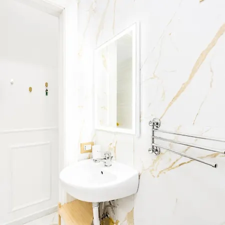 아파트 Valery Luxury Apartment Centro Storico *